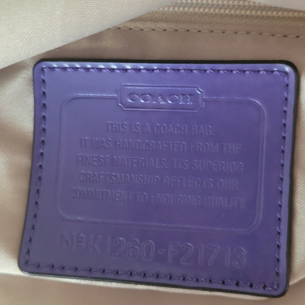 Coach Poppy Signature C Crossbody Bag - Picture 15 of 15